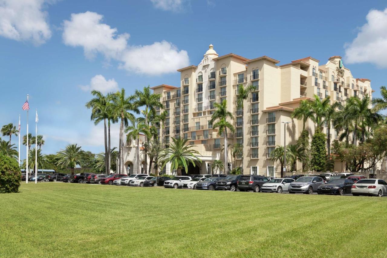 Embassy Suites By Hilton Miami International Airport Miami Springs Екстериор снимка