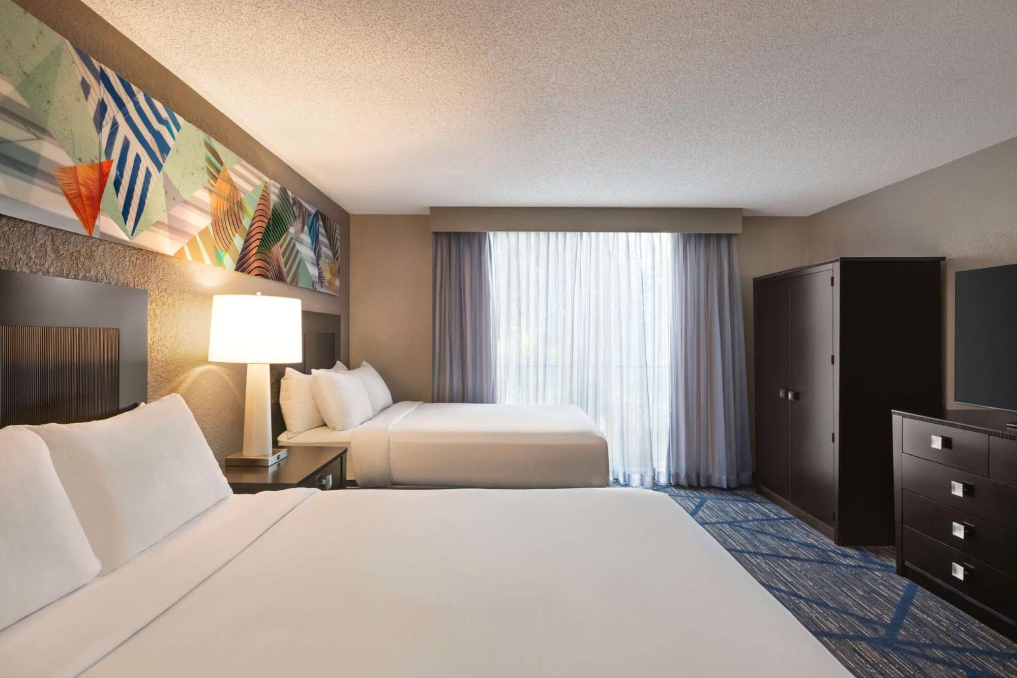 Embassy Suites By Hilton Miami International Airport Miami Springs Екстериор снимка