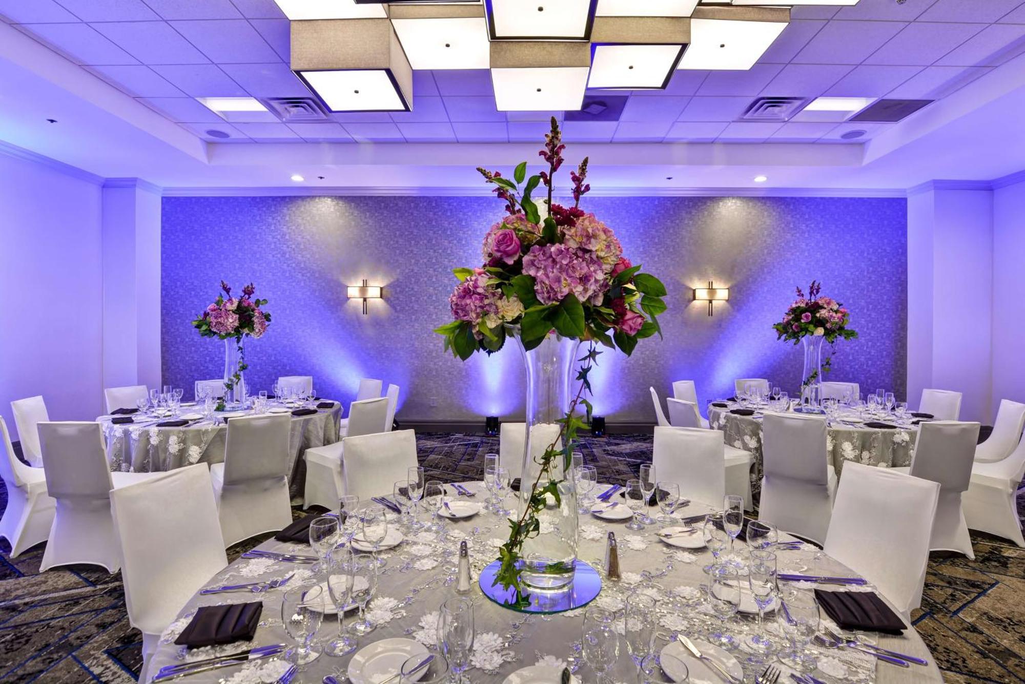 Embassy Suites By Hilton Miami International Airport Miami Springs Екстериор снимка